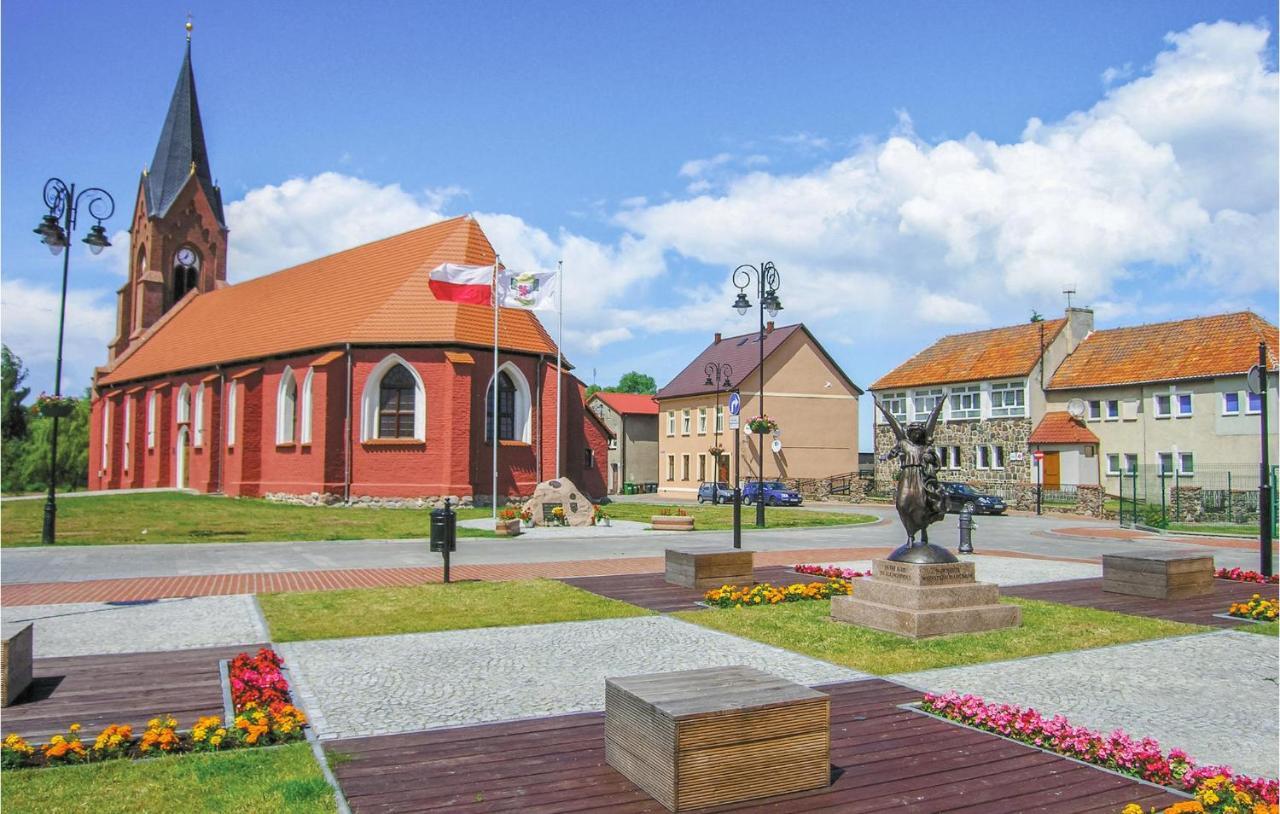 Cozy Apartment In Nowe Warpno With Wifi ภายนอก รูปภาพ